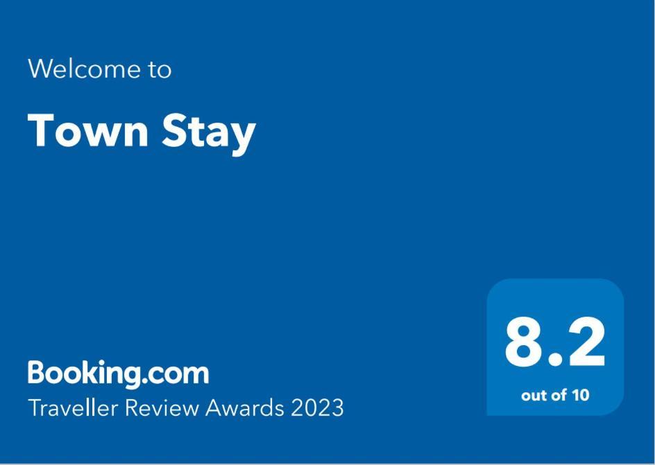 Town Stay Plymouth Exterior photo